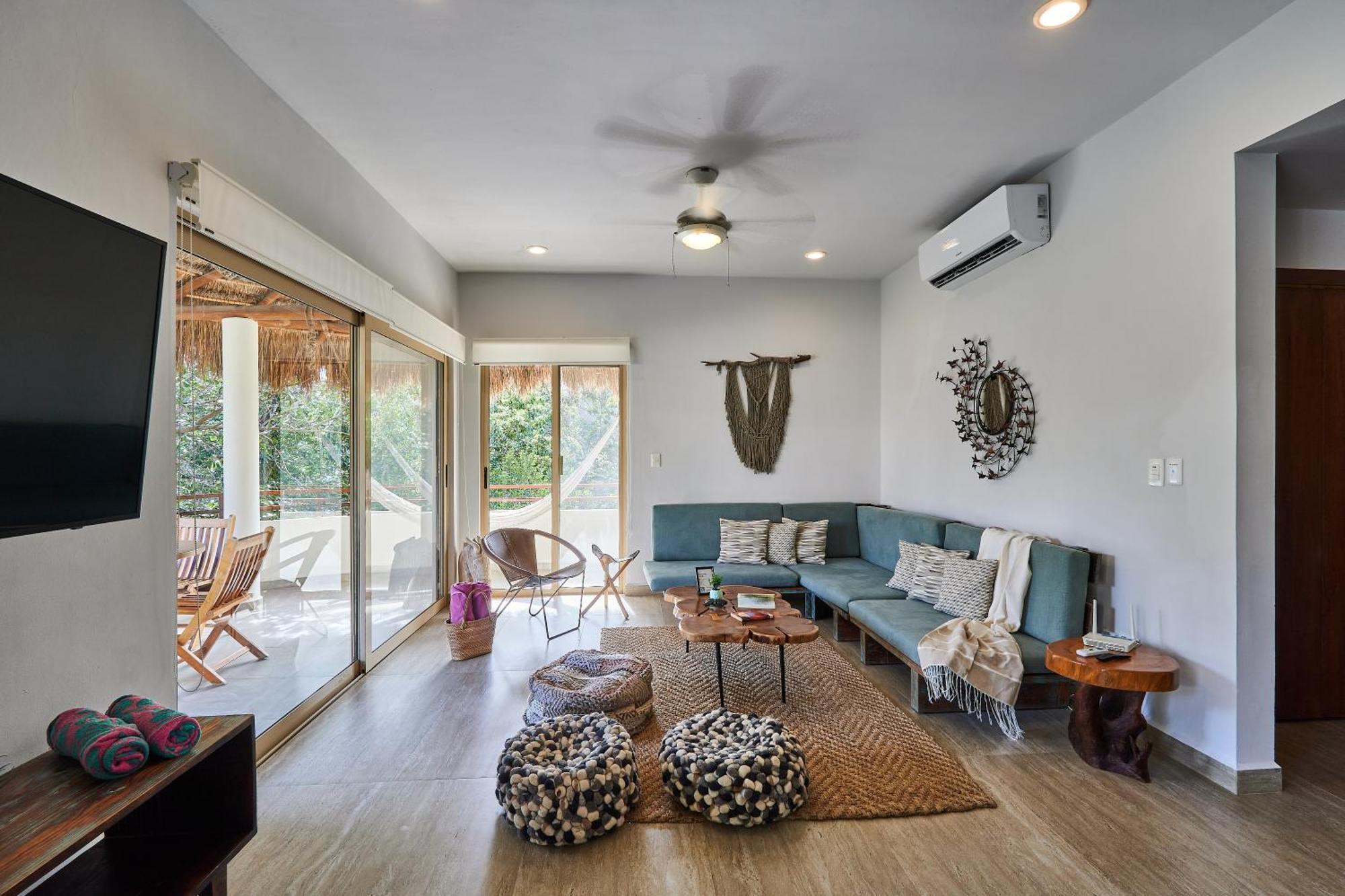 Luxury Penthouse With Private Rooftop & Hot Tub Apartamento *