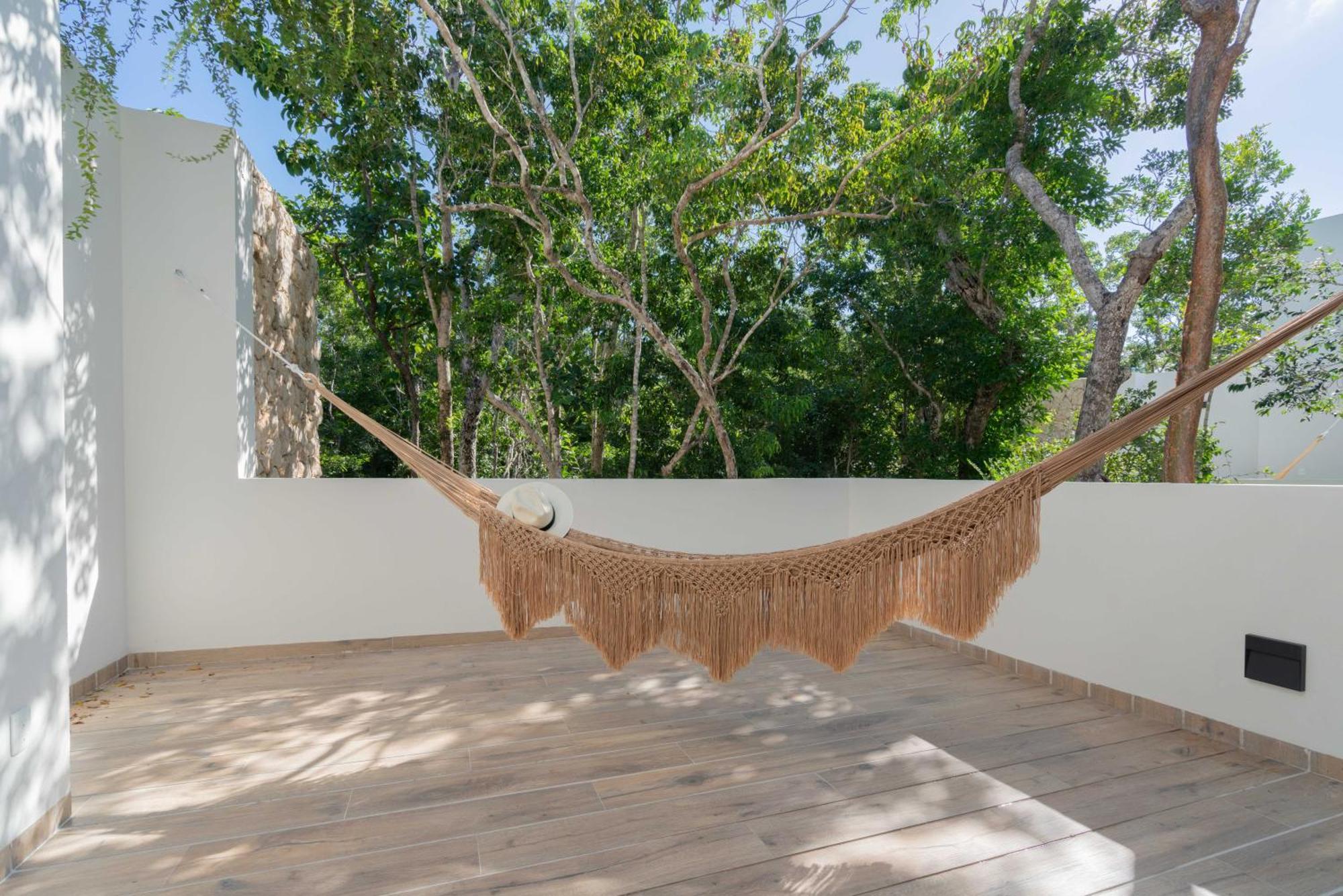 Twelve O'clock - Luxury Villa *