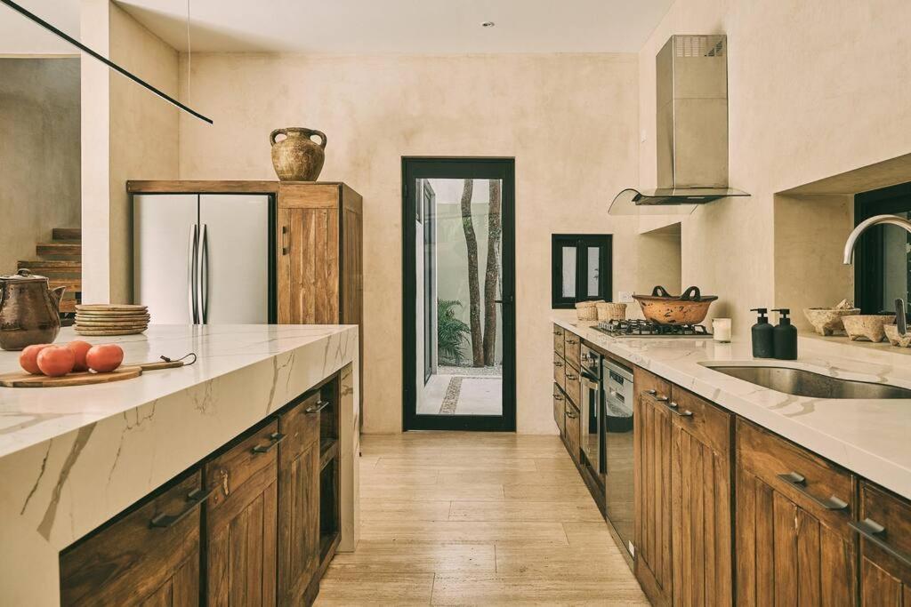 Kuotoch Jungle Retreat-chef & Yacht Villa *