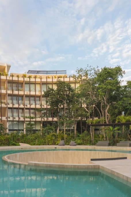 Apartamento Mistiq Jungle Loft ~ Pool & Gym