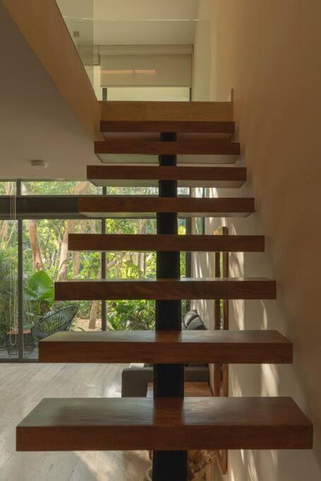 Mistiq Jungle Loft ~ Pool & Gym