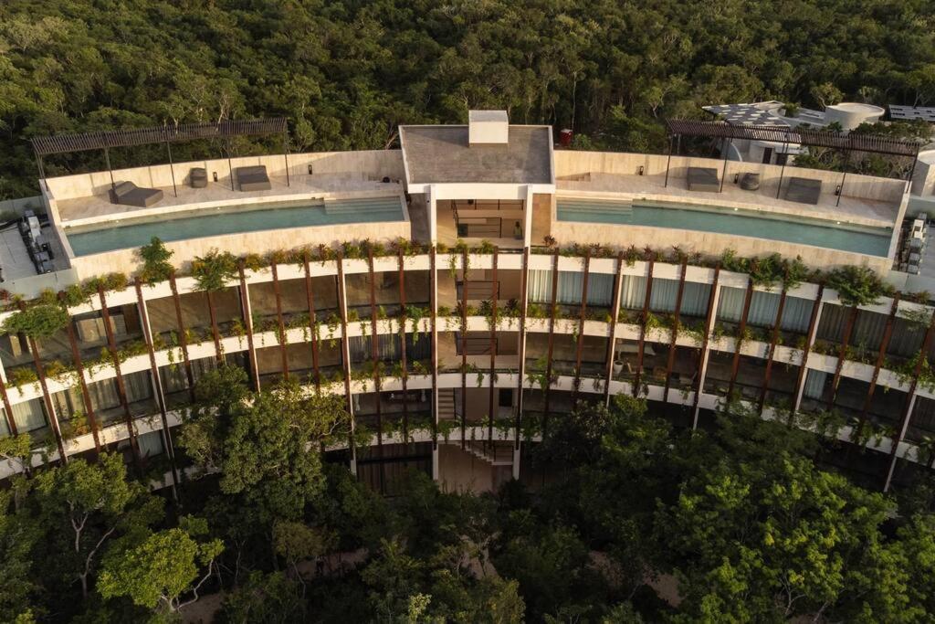 Mistiq Jungle * Tulum