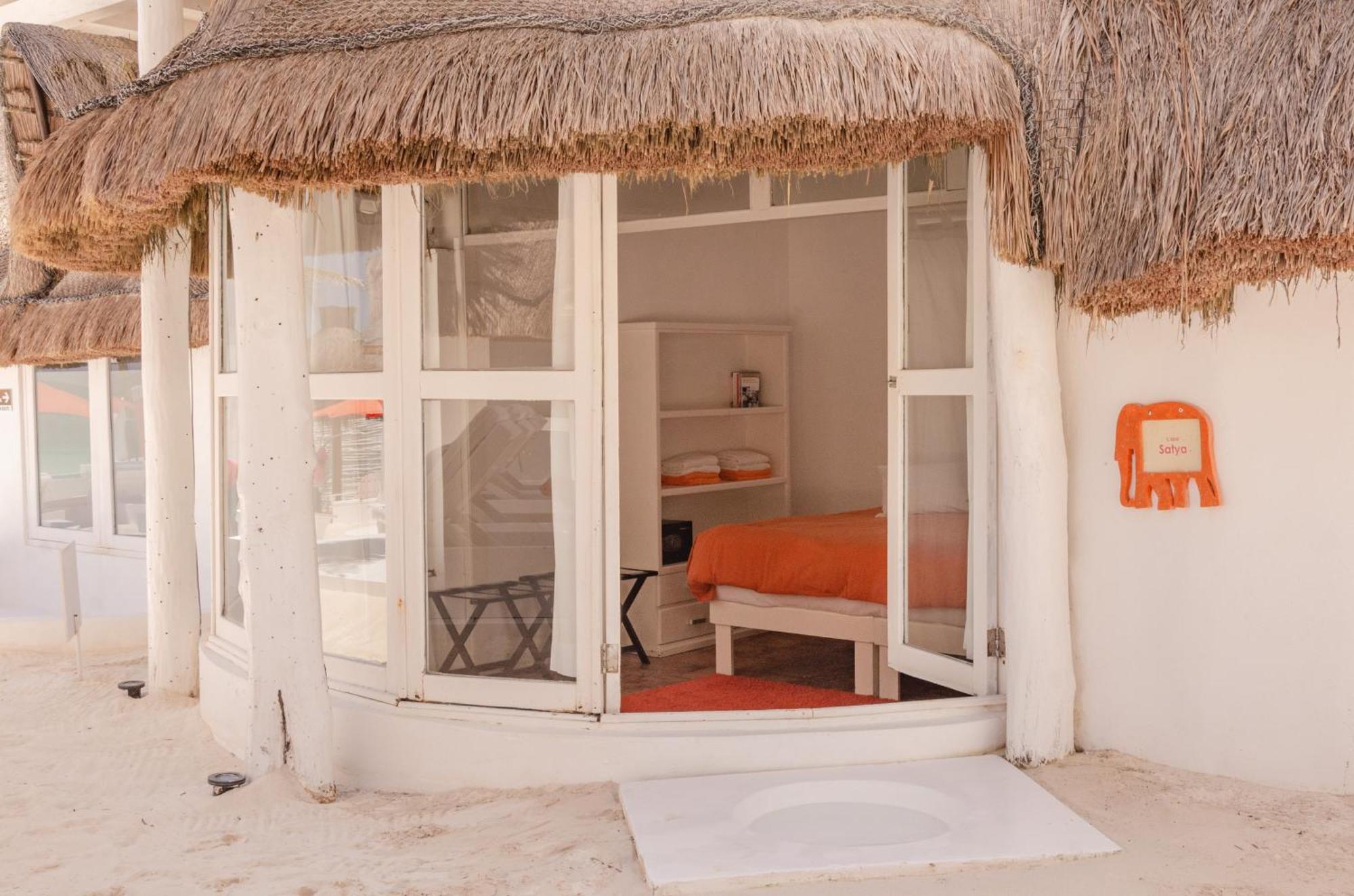 12br Beachfront Private With Infinity Pool By Solmar Villa Tulum