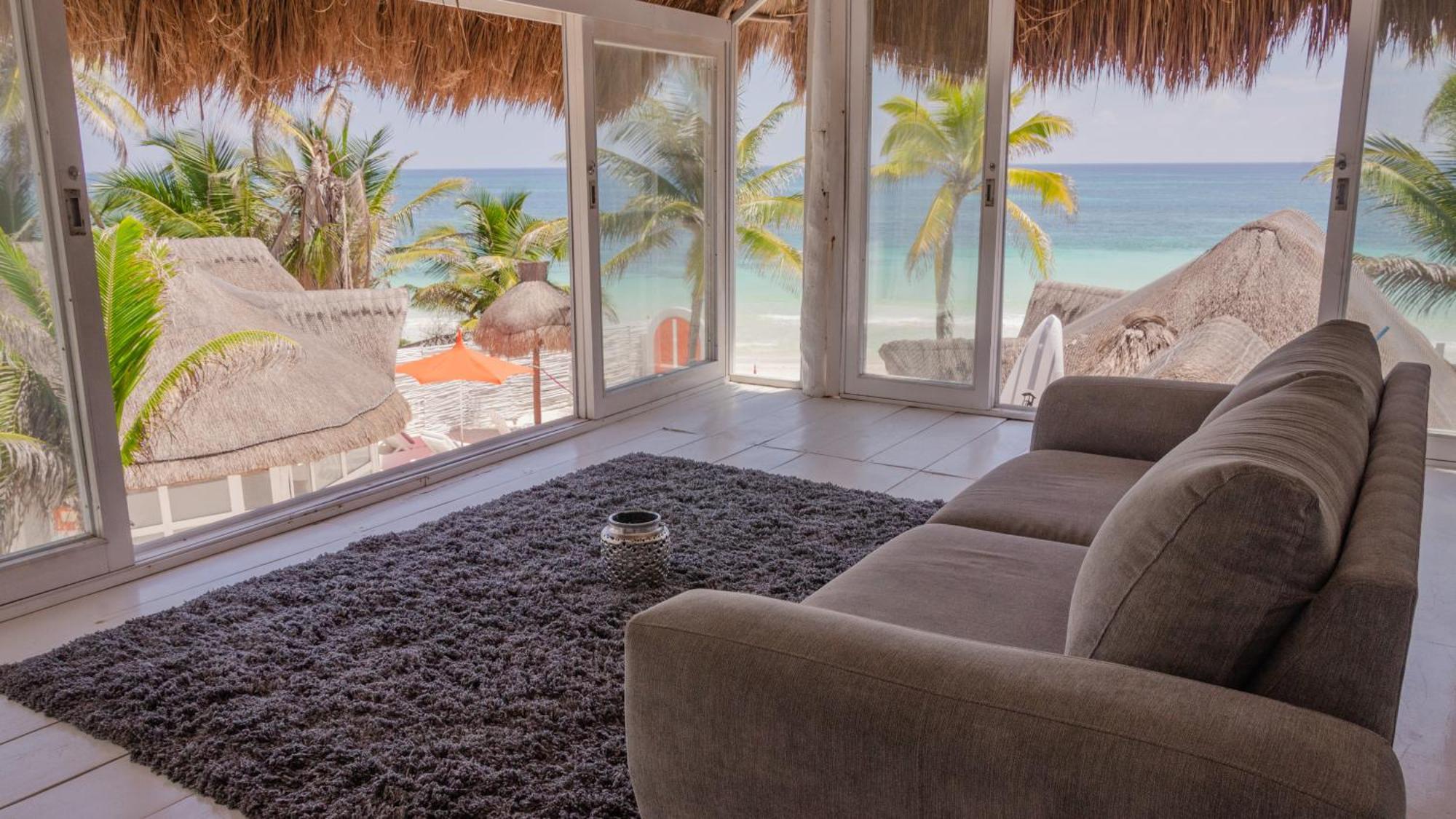 12br Beachfront Private With Infinity Pool By Solmar Villa