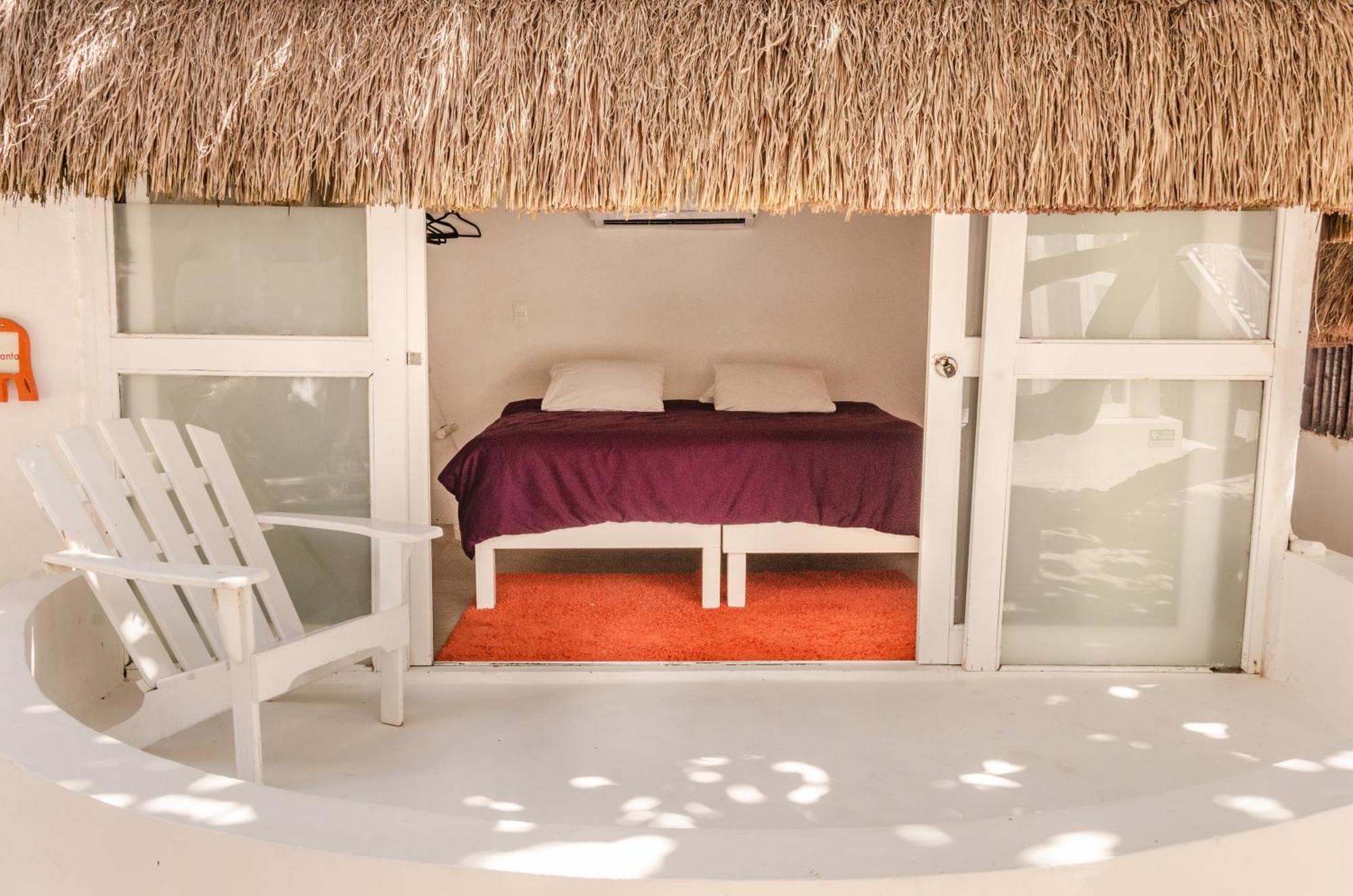 Villa 12br Beachfront Private With Infinity Pool By Solmar