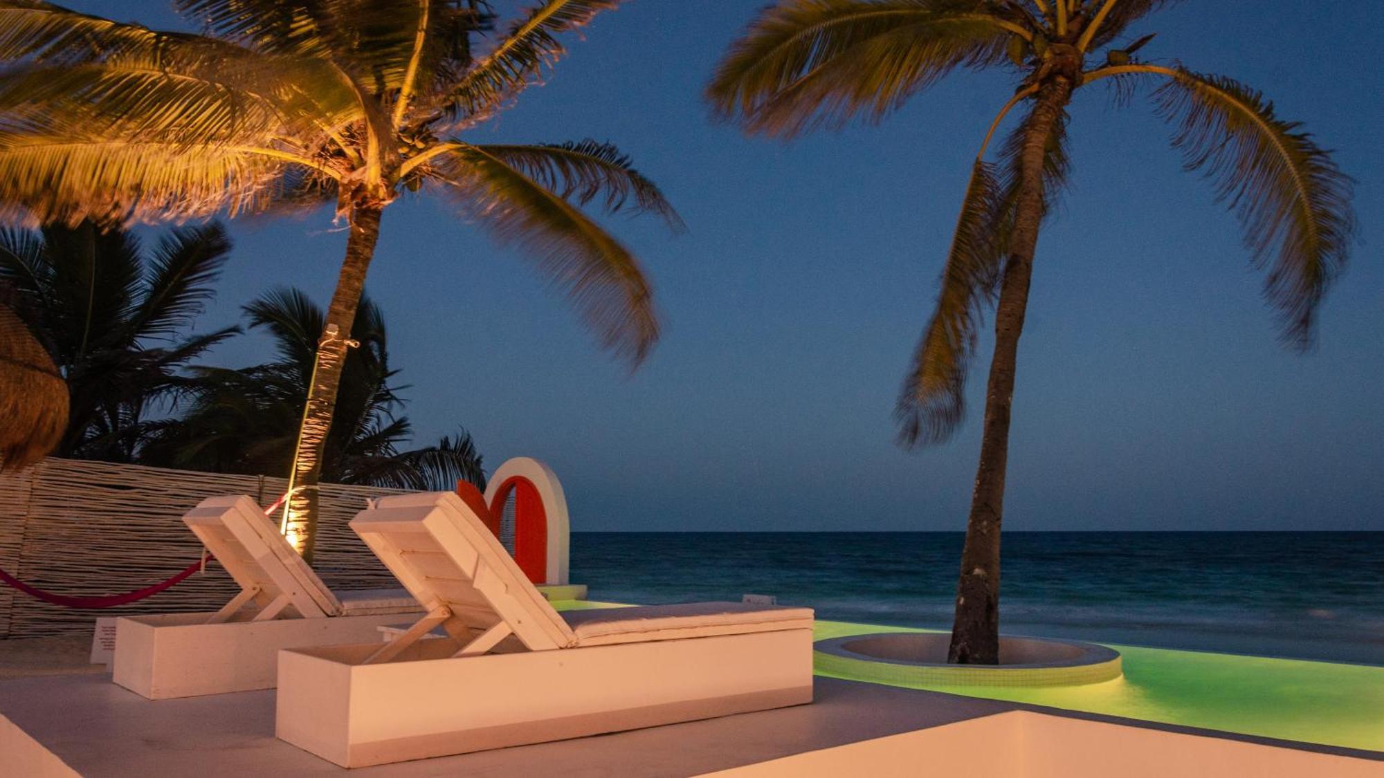 12br Beachfront Private With Infinity Pool By Solmar