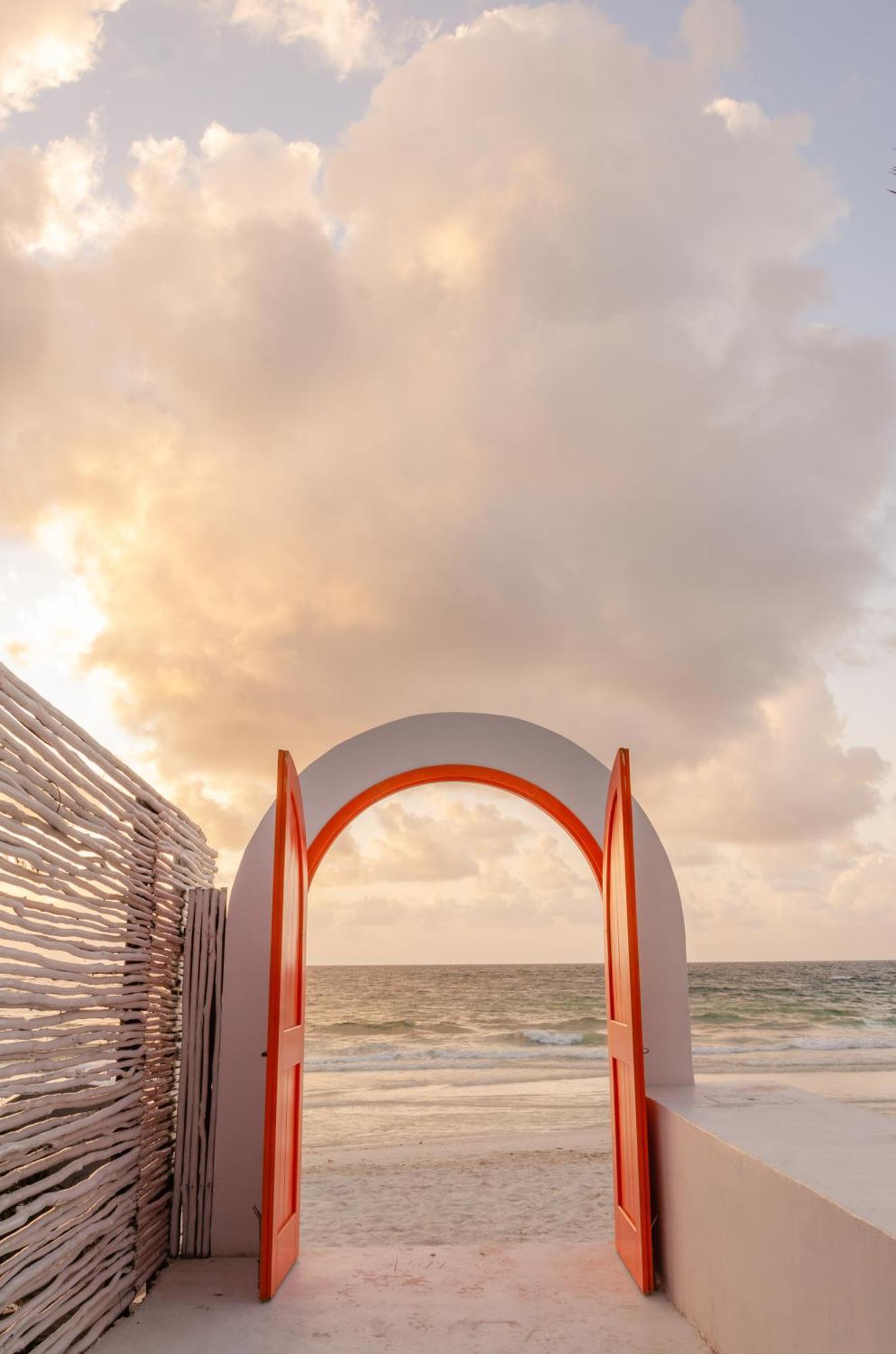 12br Beachfront Private With Infinity Pool By Solmar Villa Tulum