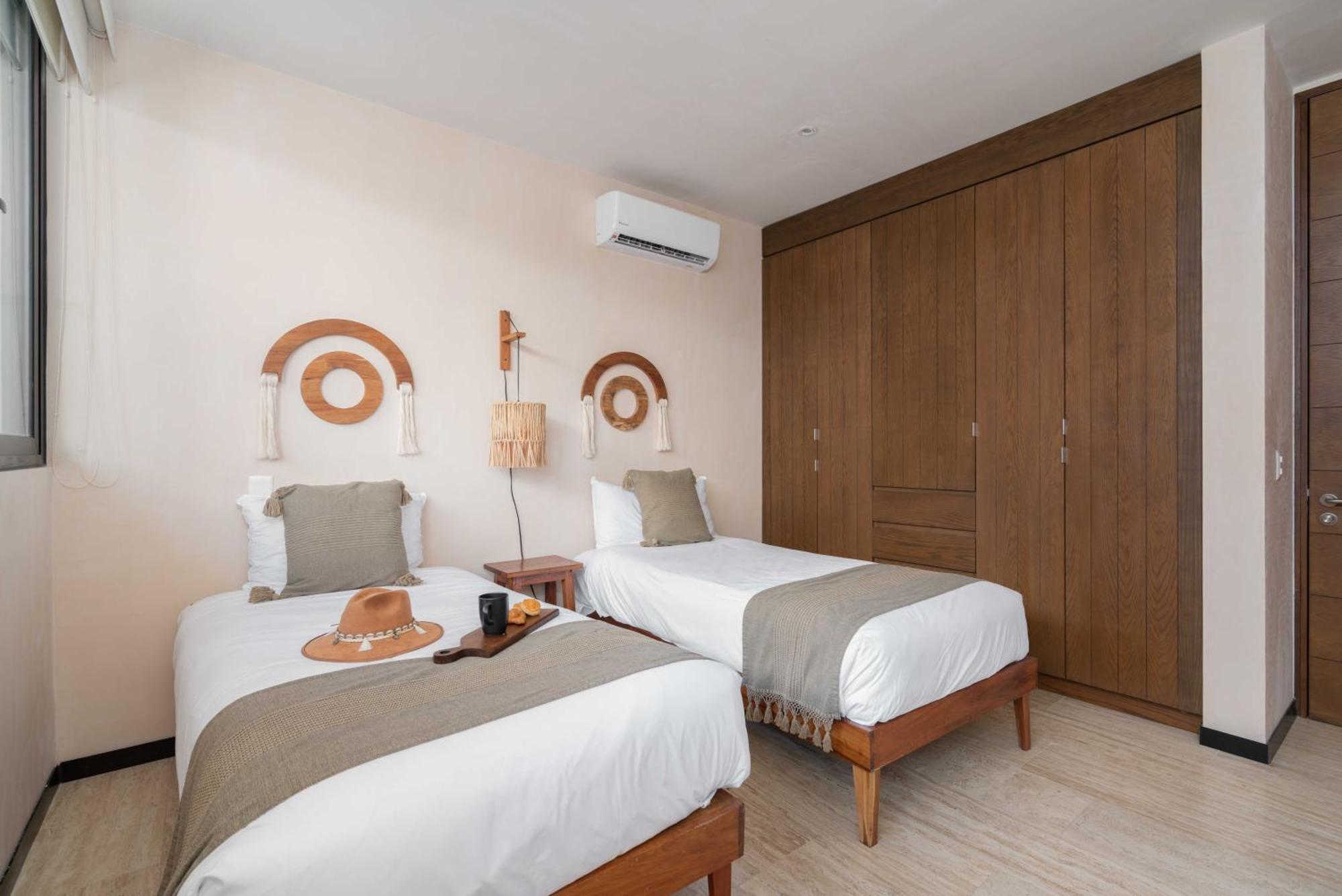Extraordinary To Choose From Penthouse With Private Pool Or A 2br In Fully Equipped In Apartamento *