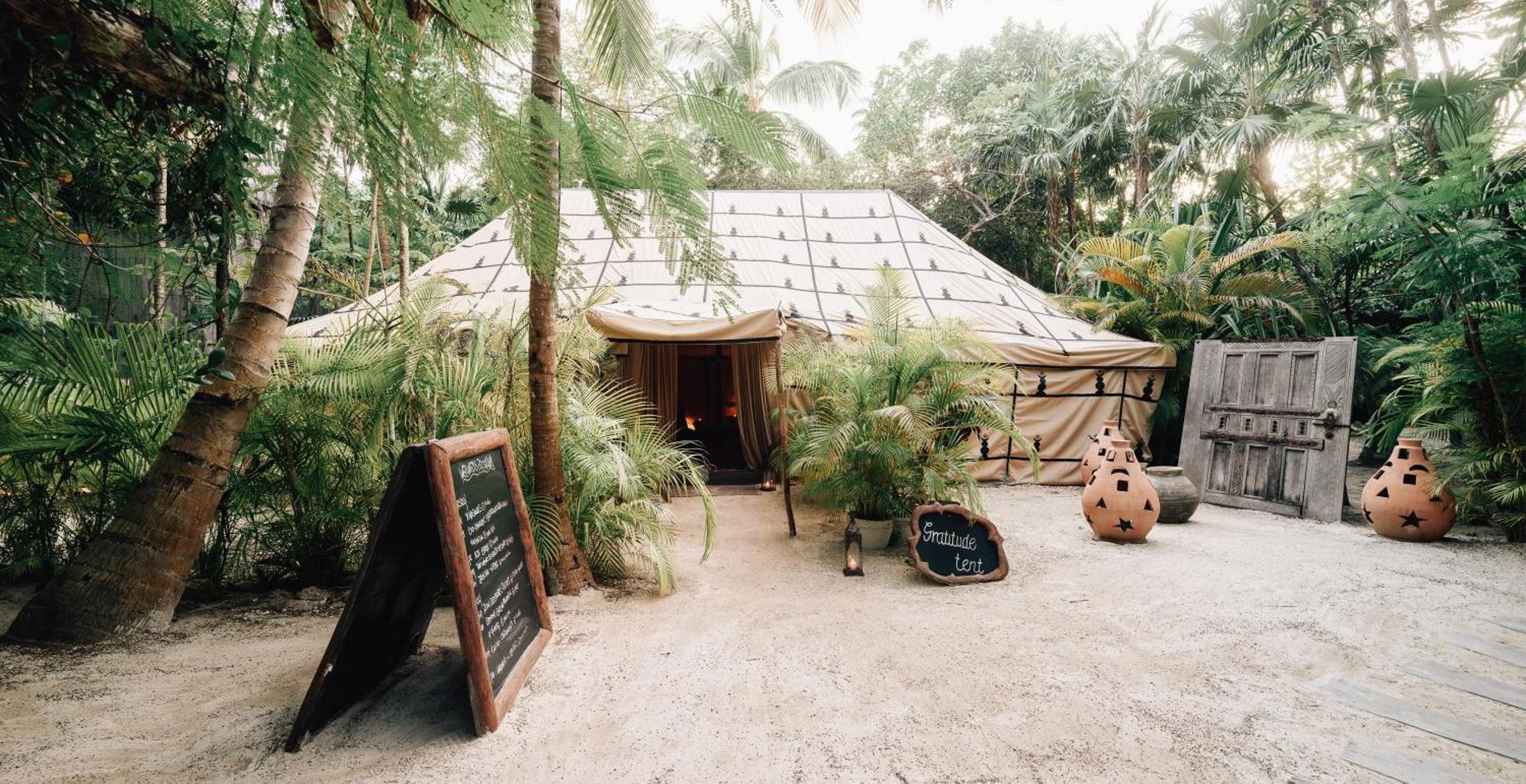 Nomade Hotel 4*