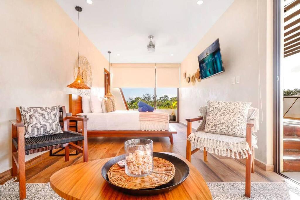 Private Pool Penthouse In 3 Bedrooms. Apartamento *