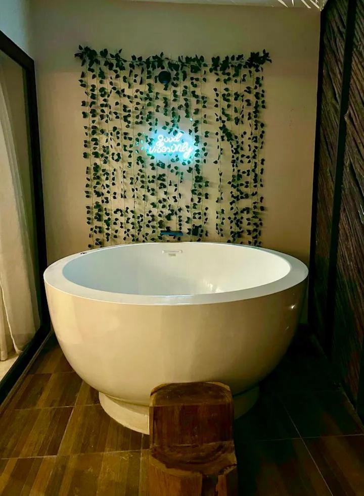 Sky K104 Hotel 5*