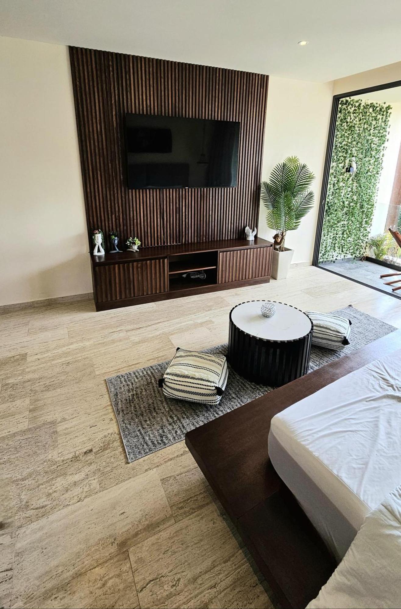 Temple Paradise Luxury 6 Min From