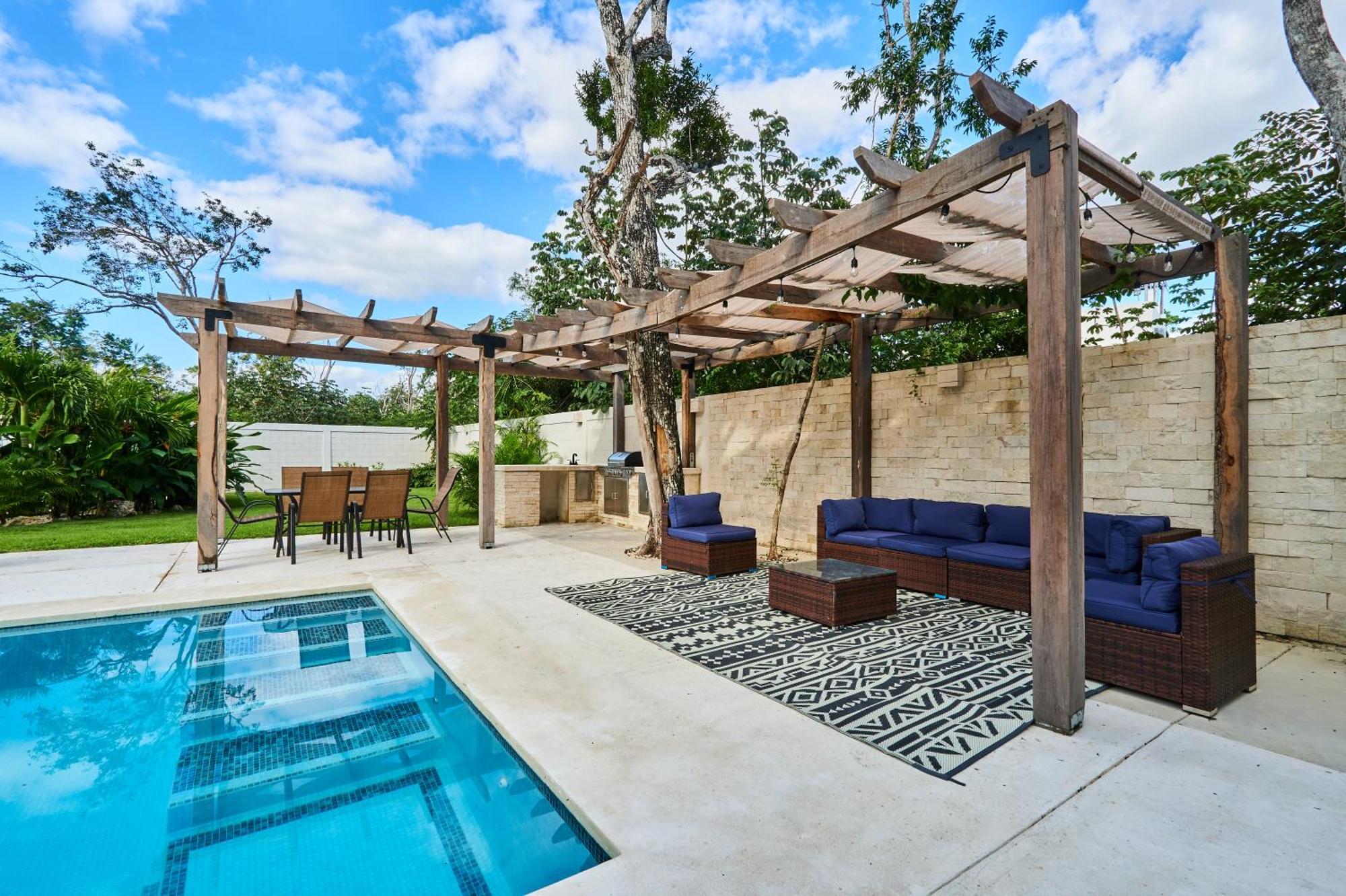Villa Tortuga Lux 4 Bdr Big Garden*pool *cenote