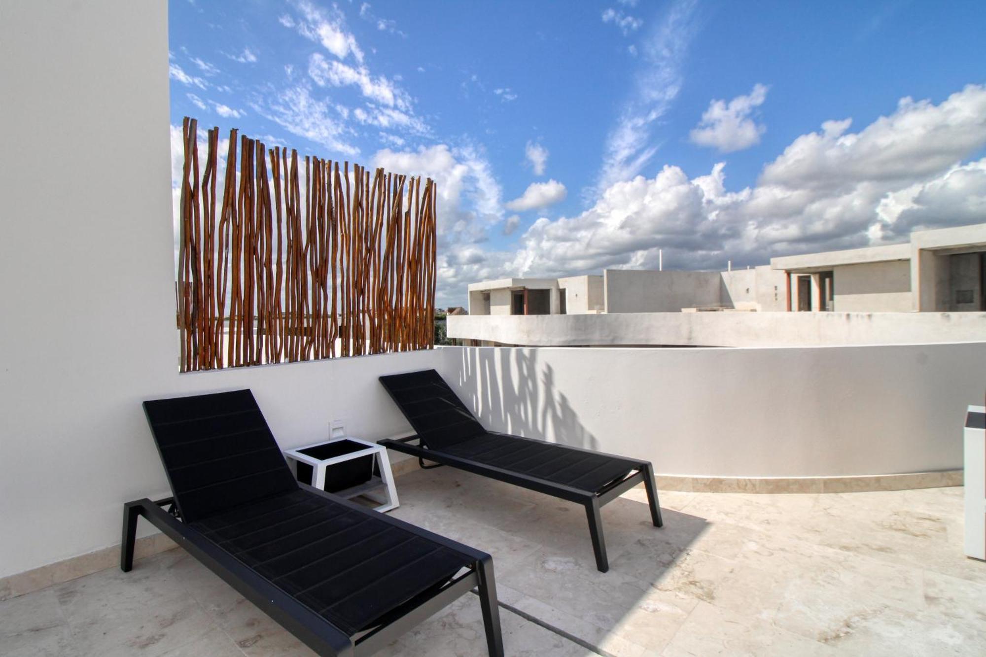 Anah Hunab 415 * Tulum
