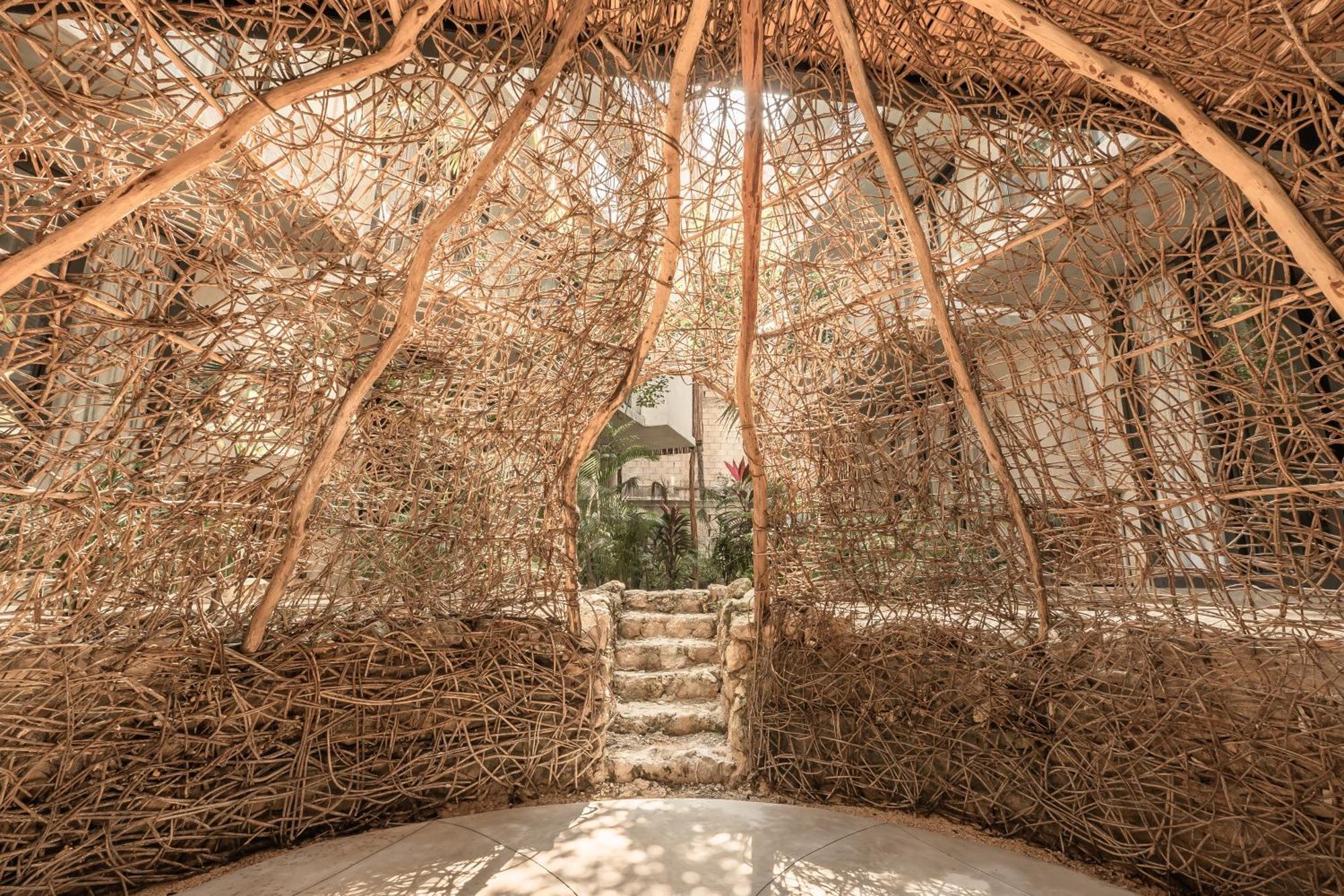 Naj * Tulum