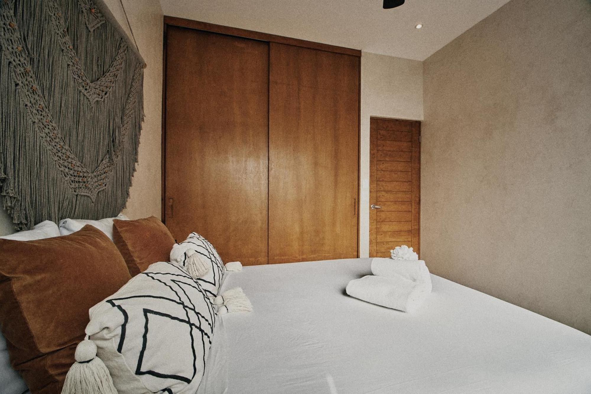 Yax'na House Luxury 240m2 - 12 Persons - 6 - 2 Swimming Pool - 3 Jacuzzis