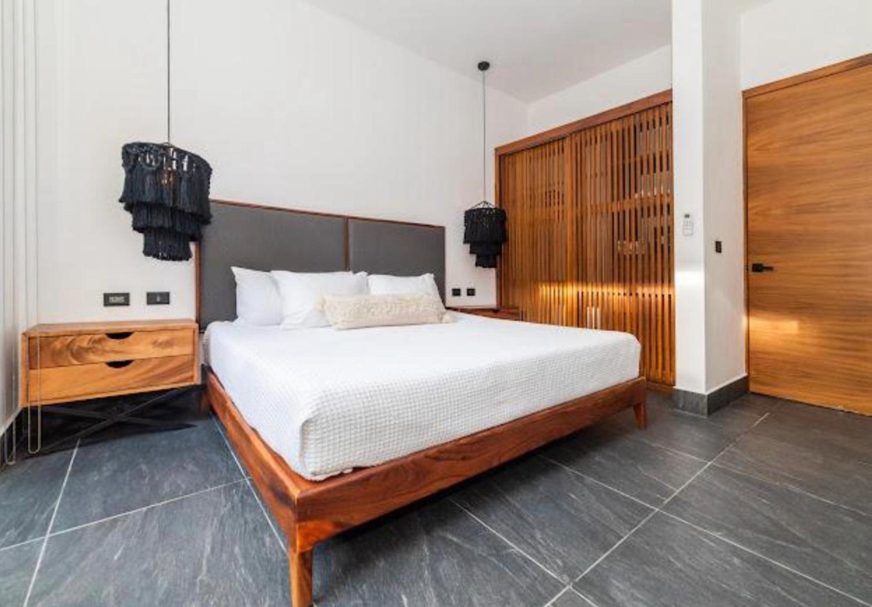 Paradise Veleta 4br Private Pool & Jacuzzi Villa *