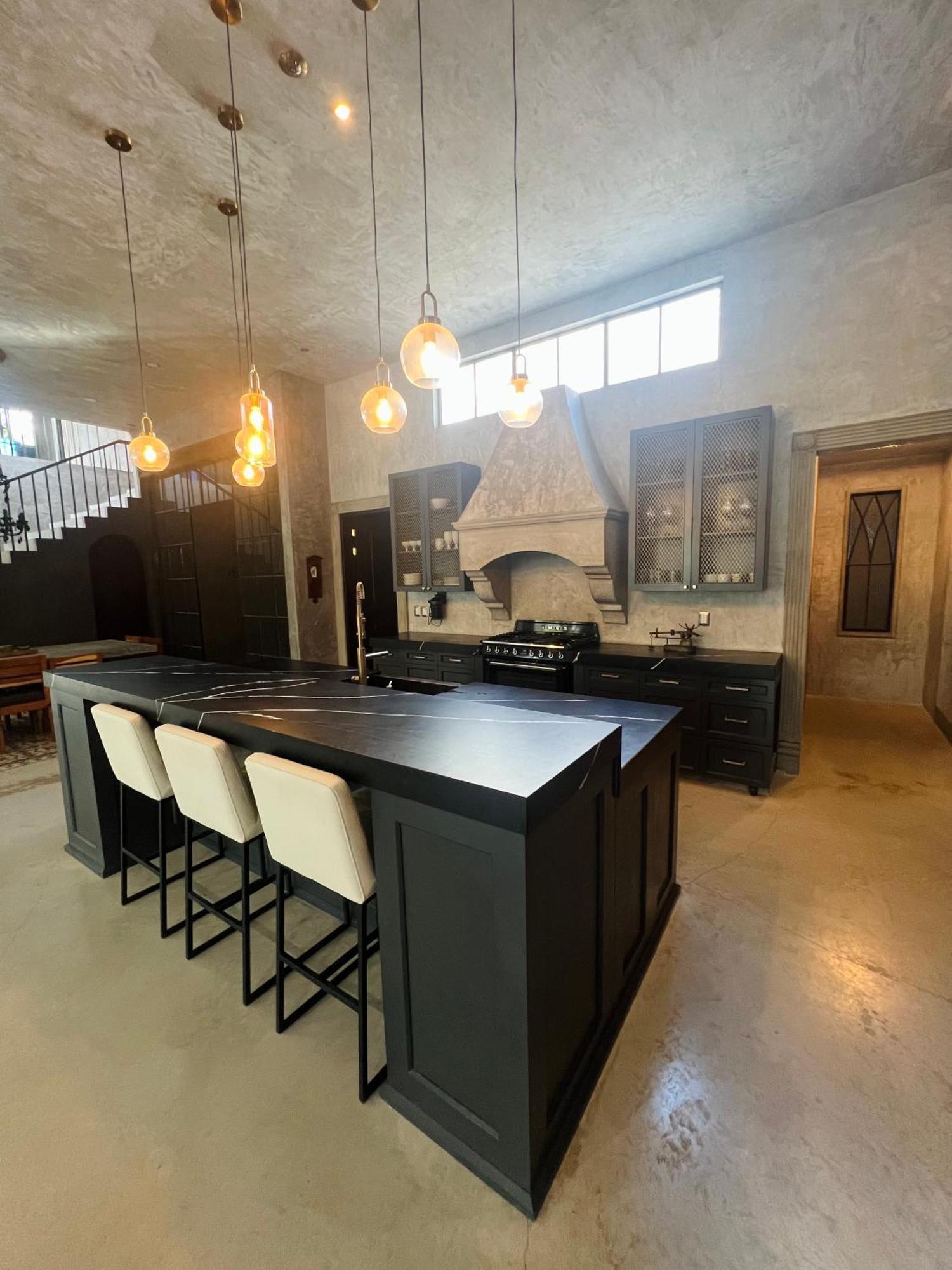 Casa Halo - Lux Mansion, Heated Pool, Sonos Speakers, Gated Community And Staff Villa