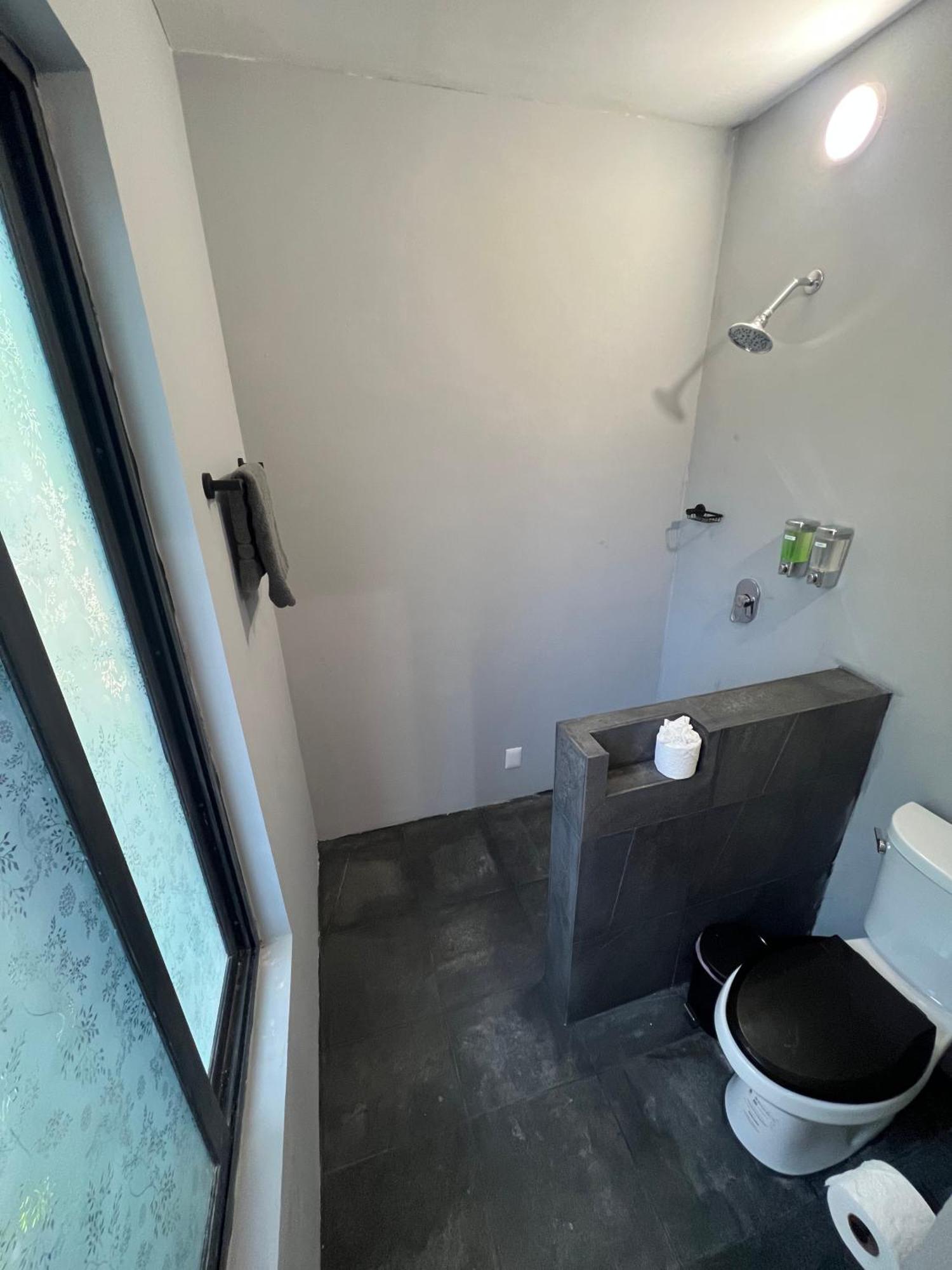 Casa Halo - Lux Mansion, Heated Pool, Sonos Speakers, Gated Community And Staff Villa