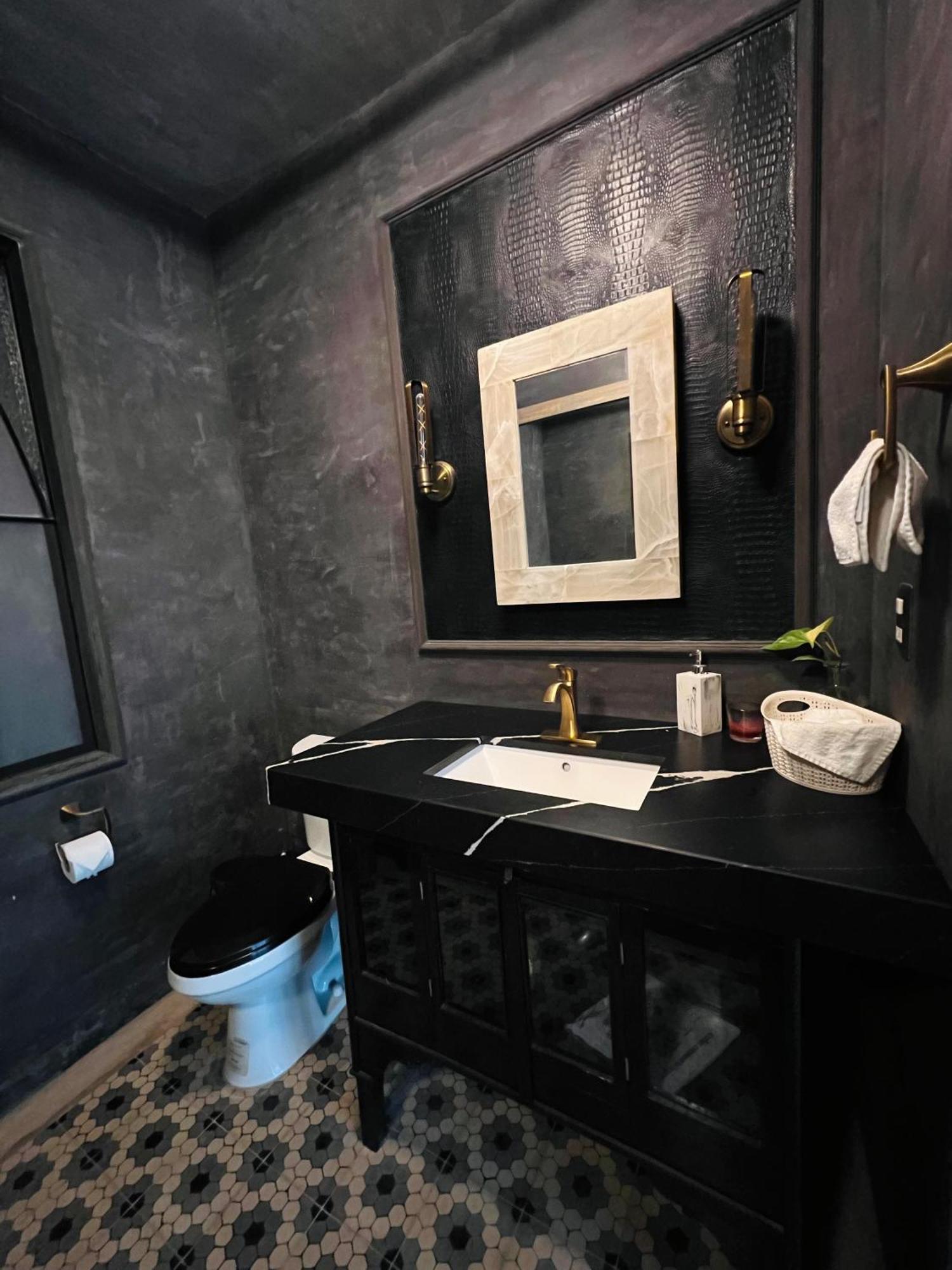 Casa Halo - Lux Mansion, Heated Pool, Sonos Speakers, Gated Community And Staff Villa *
