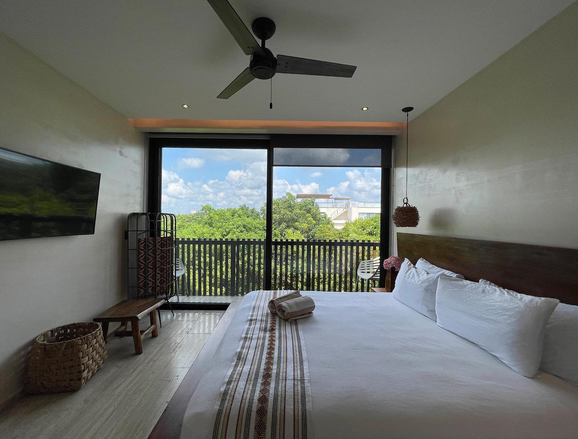 Apartamento Kataleya By Zaazil - Amazing Penthouse Aptartment , Up To 16 People, Private Pool, Terrace , Roof And Hot Tub In Luum Zama In The Jungle