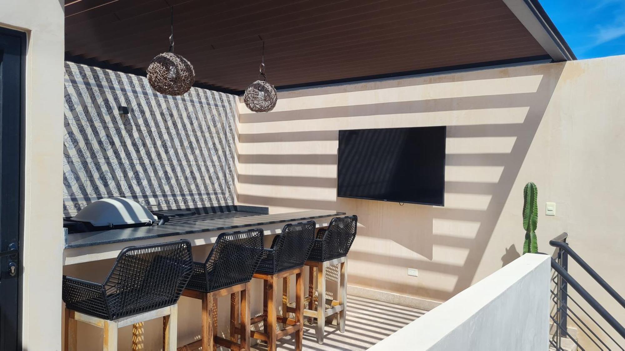 Luxury & Modern In Amenities By Yeah *