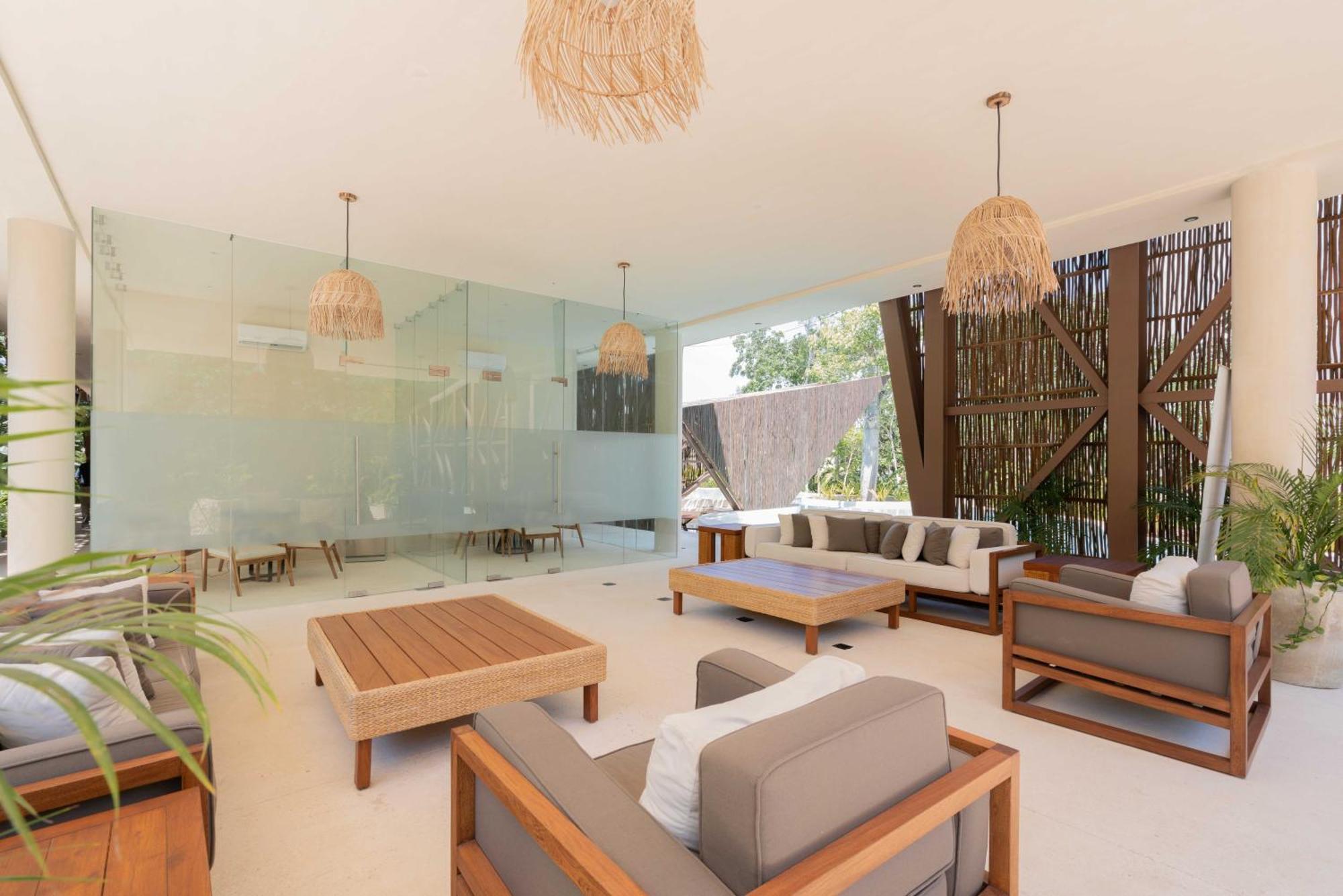 Extraordinary To Choose From Penthouse With Private Pool Or A 2br In Fully Equipped In Apartamento
