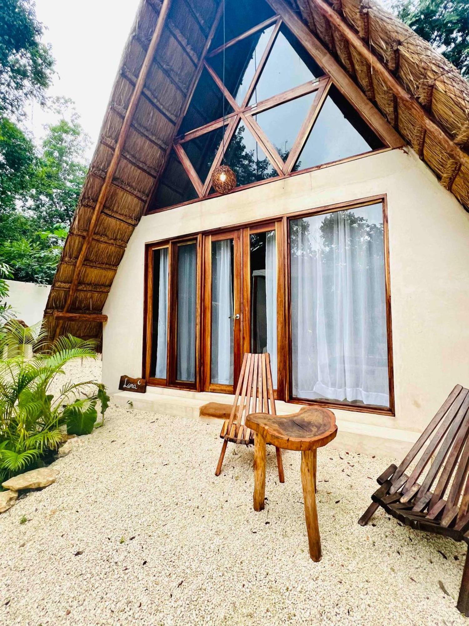 Tzunum Jade Lodge *