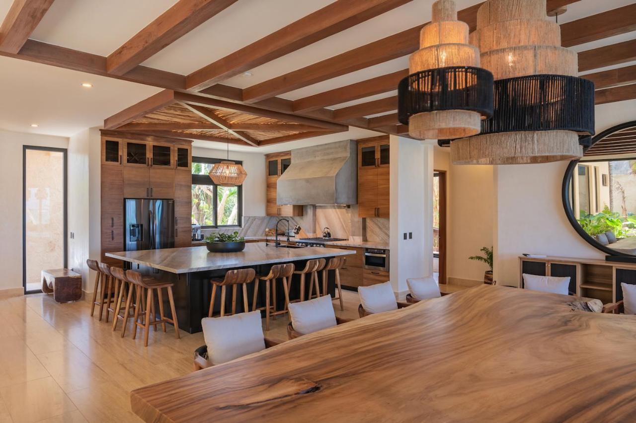 Tulumar Beachfront Luxury Villa- Full Service Villa