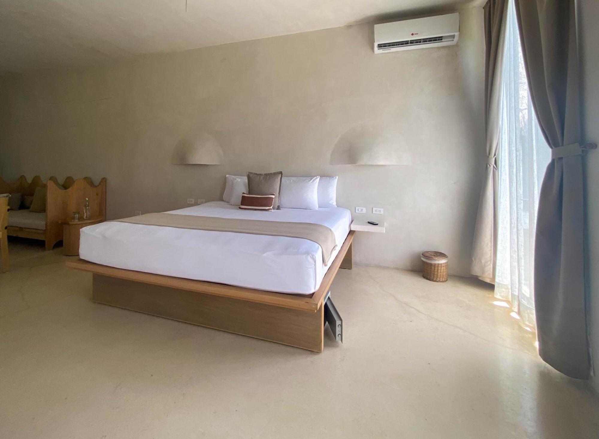 Panamera Hotel