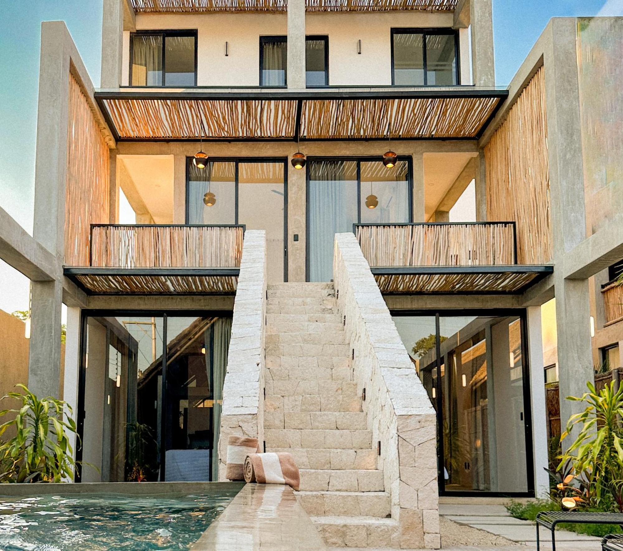 Toh * Tulum