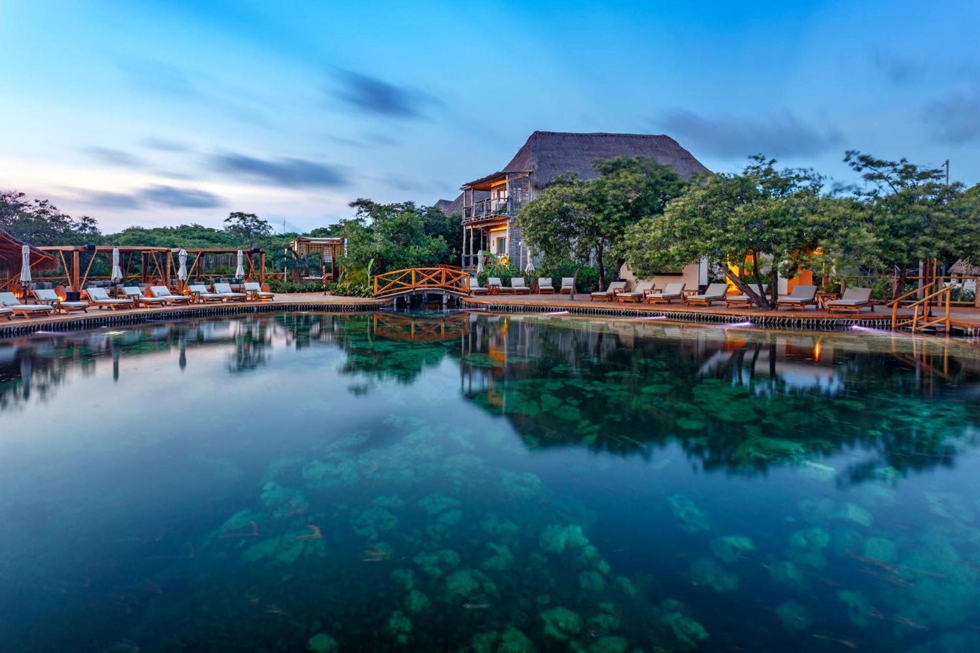 Hotel Shibari - Restaurant & Cenote Club