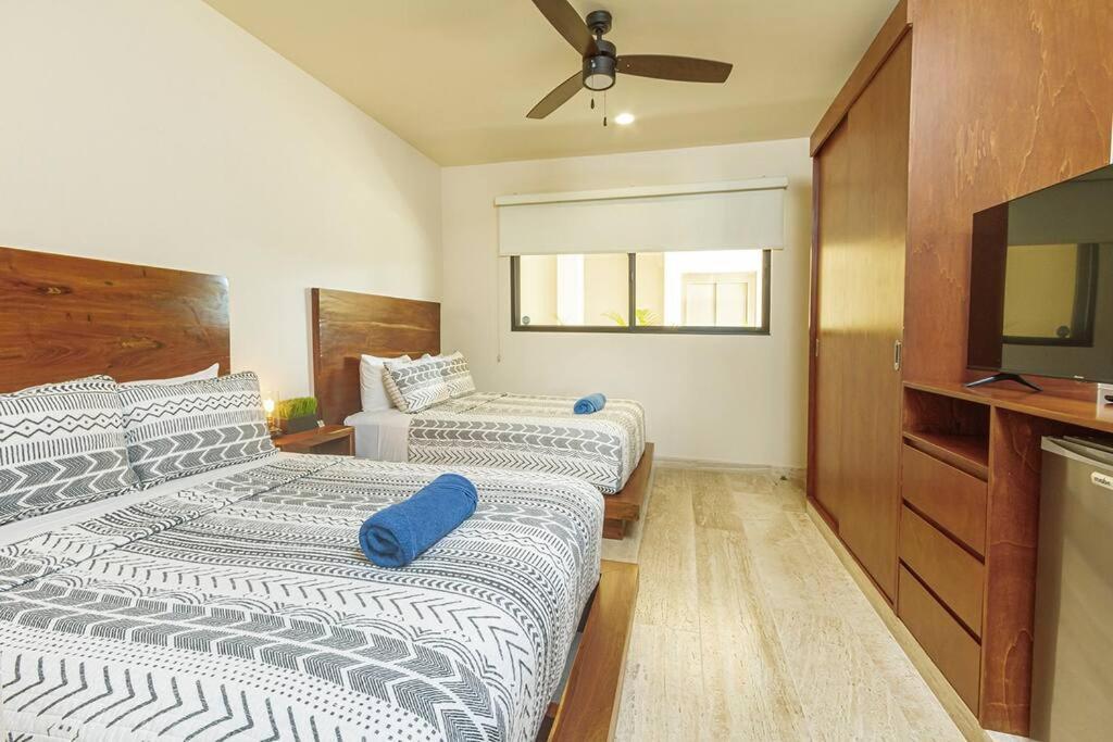 Paramar Ve Ph203 Fancy & Majestic Penthouse In 3 Br