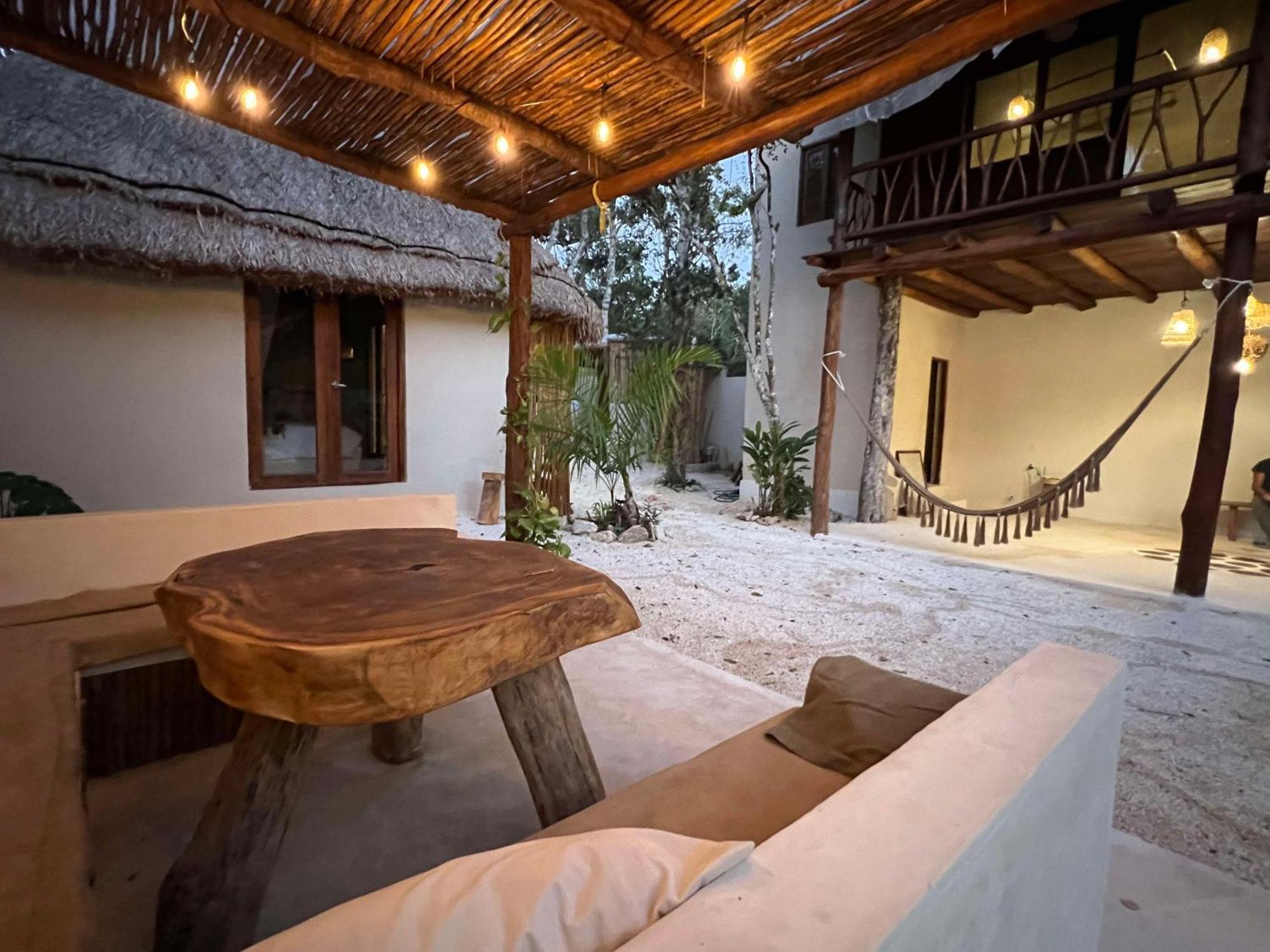 Tzunum Jade Lodge *