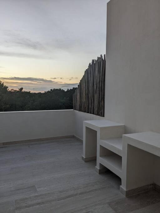 New Luxury Ph With Private Terrace & Plunge Pool