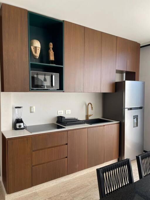 New Luxury Ph With Private Terrace & Plunge Pool