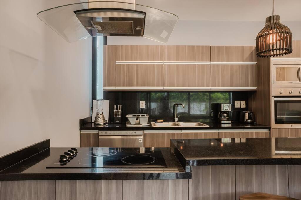 Great In Heart Of W/ Chef & Transport Apartamento *