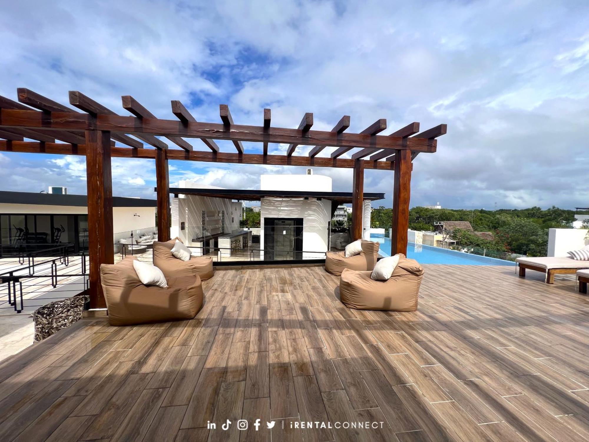 New Studio P/2, Alberca, Balcon Privado
