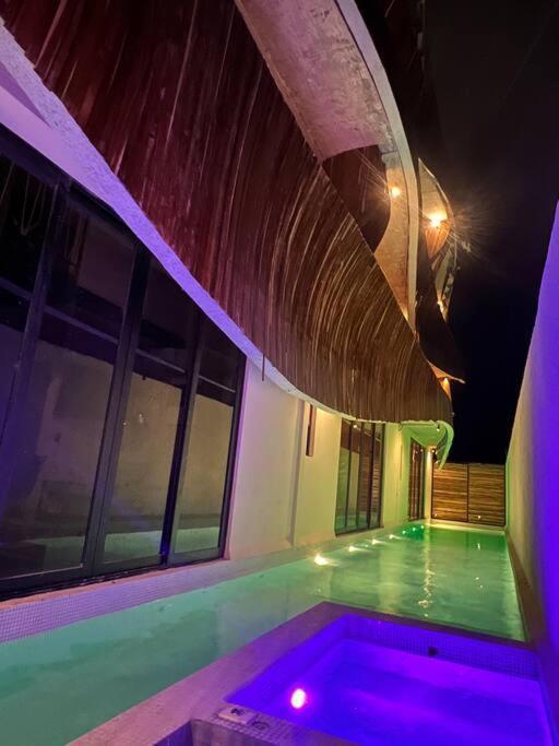 Underwater 2 * Tulum