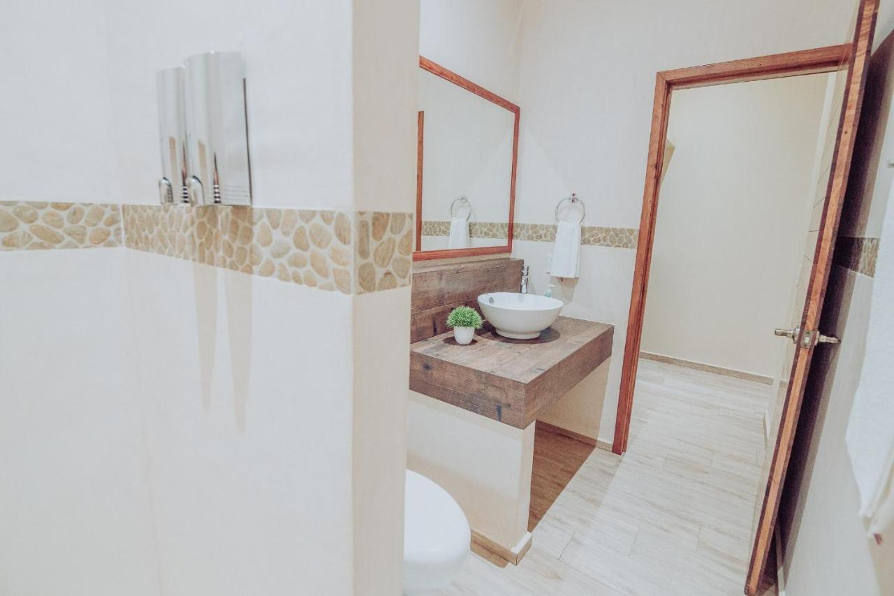 Pensión In Studio - Casa Kaban Boutique Beautiful With Kitchenette Free Breakfast *