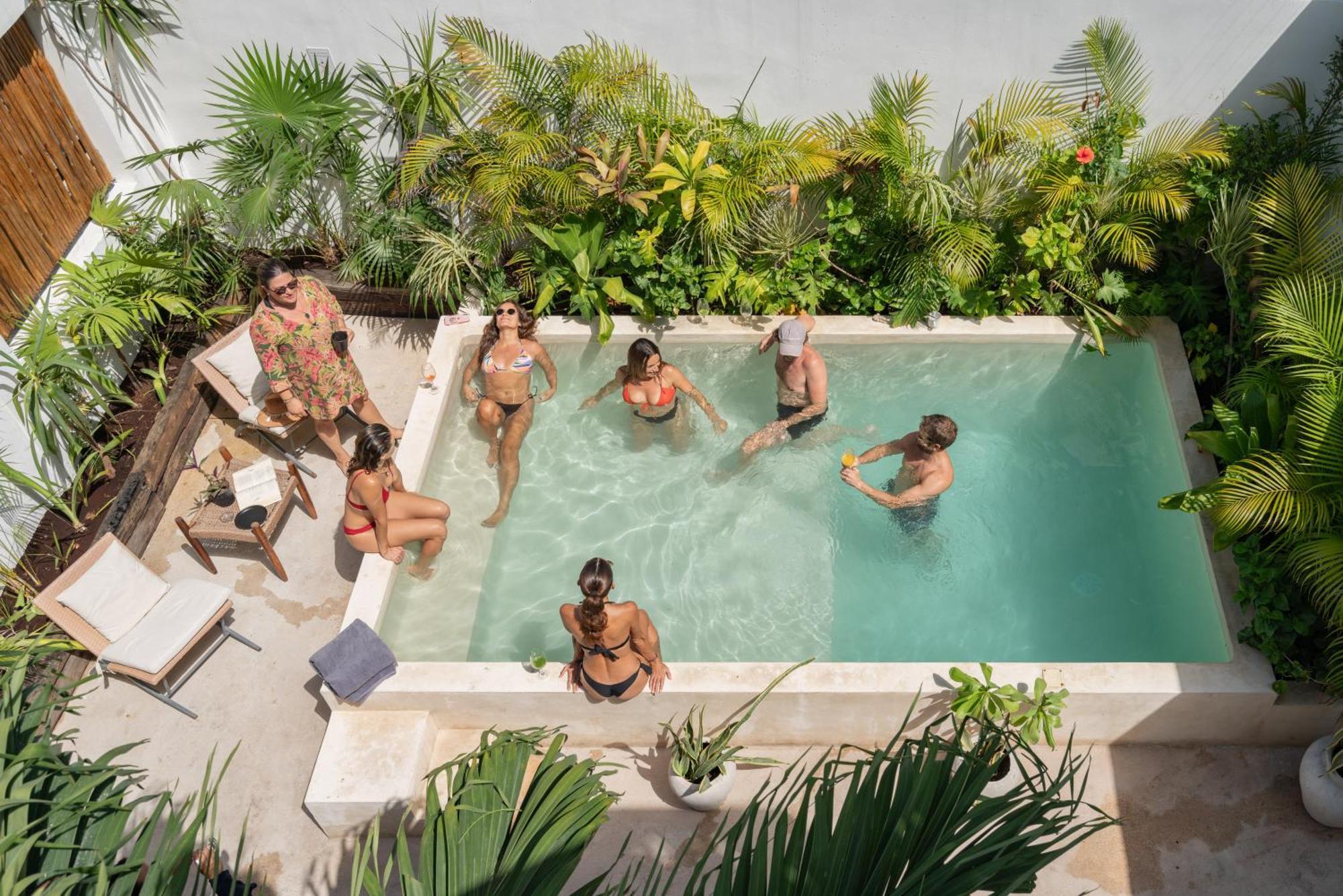 Private Maxanab 7rooms Pool + Club Villa *