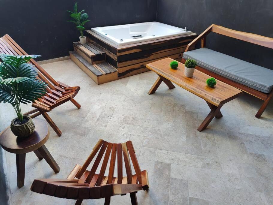 Apartment A Pasos De La Playa, Con Terraza Y Jacuzzi *