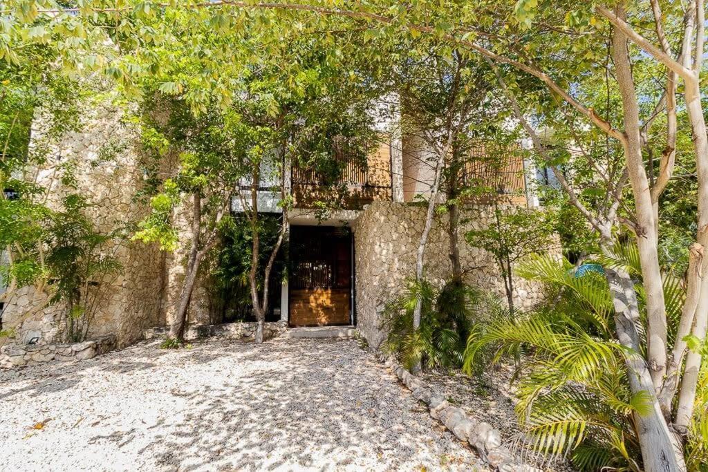 Great Value Luxury Minutes From Beaches Apartamento