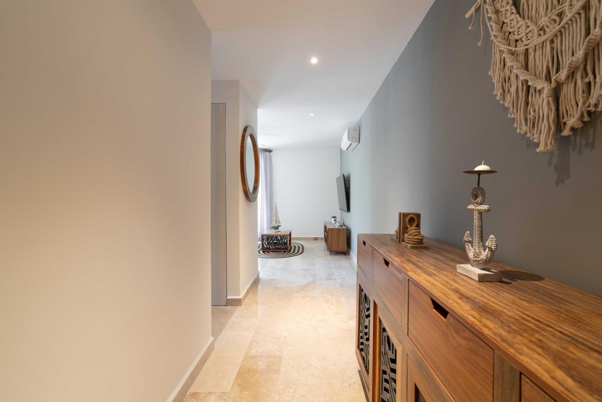 2 Bd With Private Plunge Pool And Terrace Сasa de vacaciones