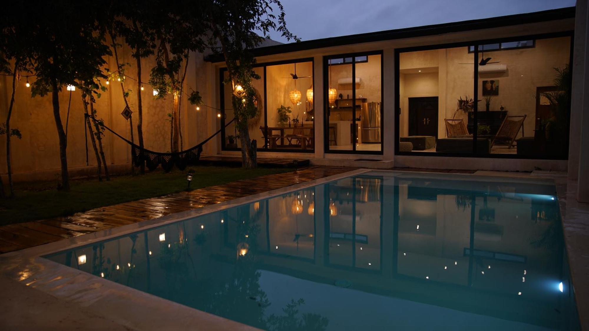 Villa Sotik House *