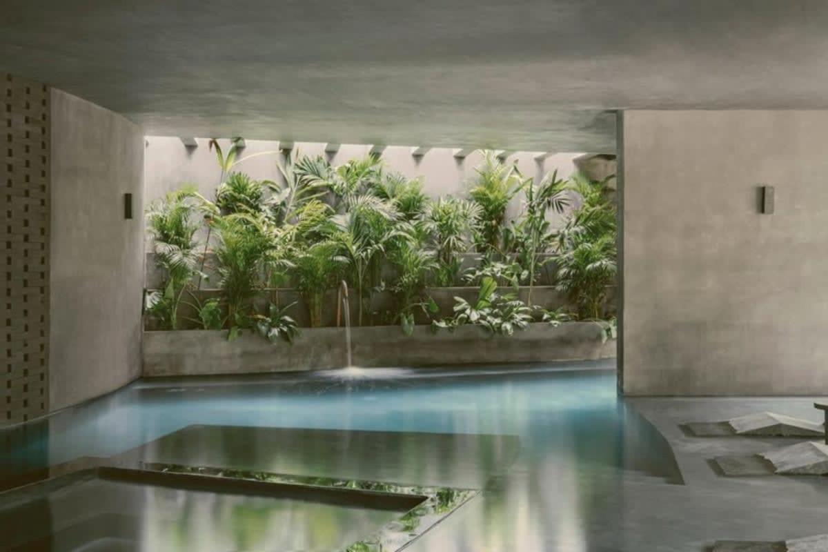 Barneys New York Residences Pink