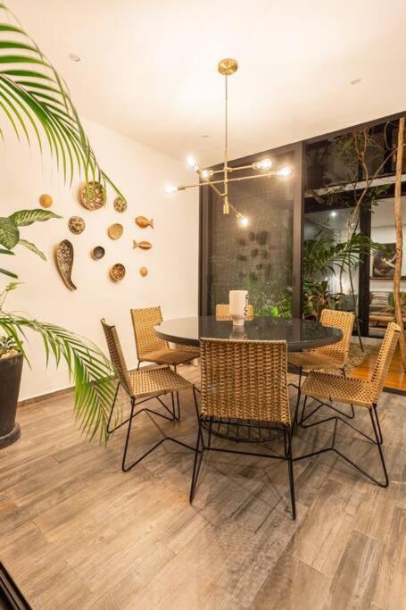 Chic Townhouse With Private Pool And Rooftop View Tulum