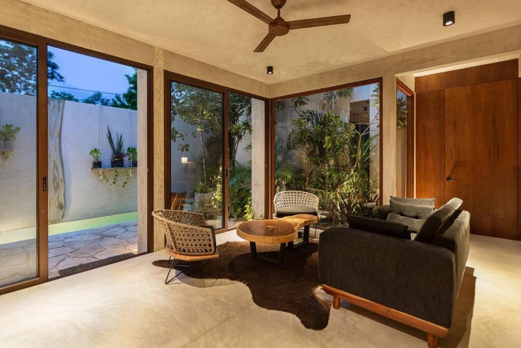 Villa Tranquil With Private Pool And Garden Tulum