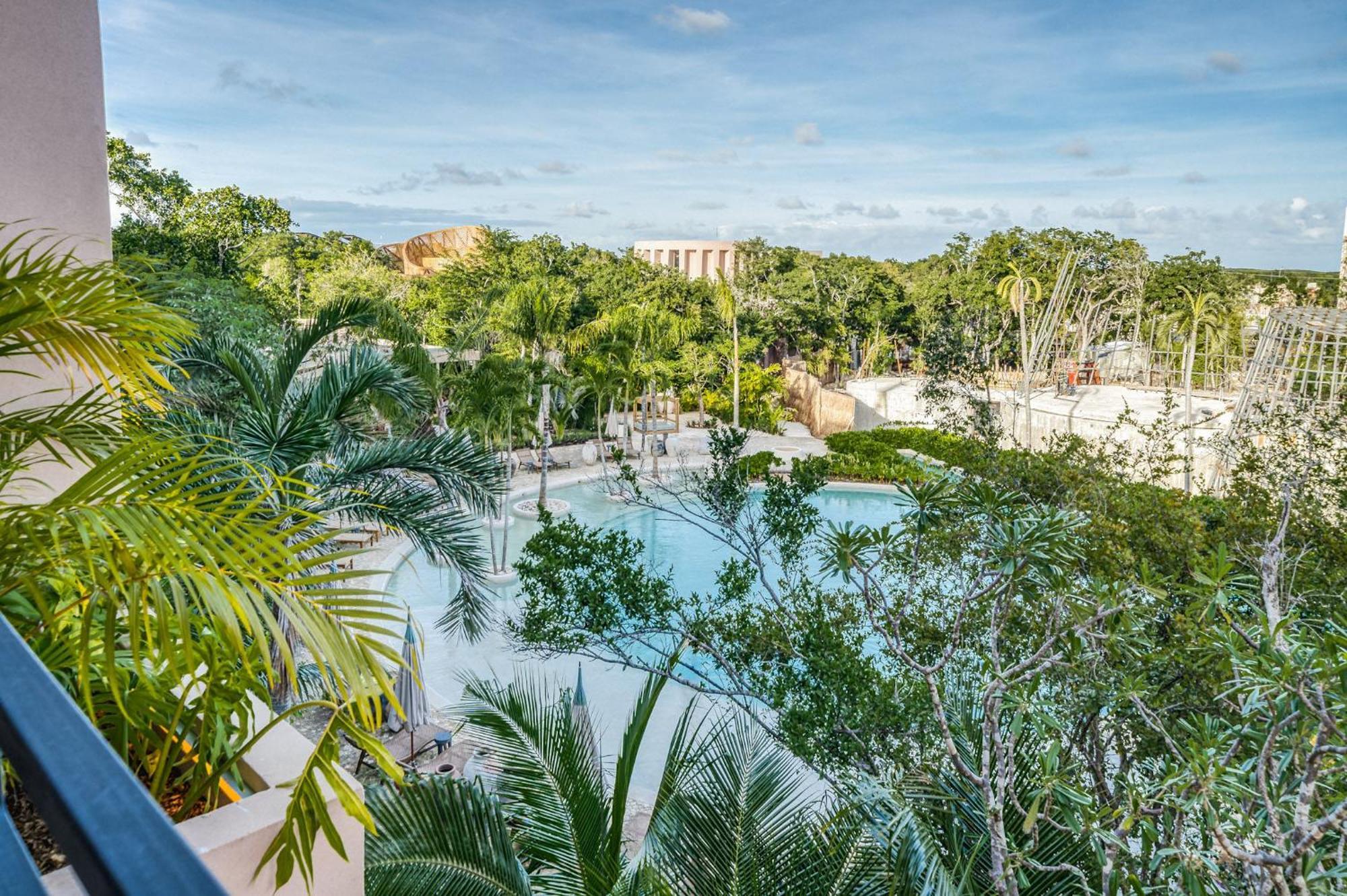 Fast Wi-fi 1br In With Pool, Restaurant, Gym Tulum