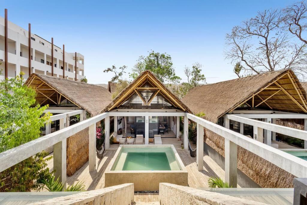 Lux Toh Villa, Rooftop Pool, Wifi, Transport Apartamento *